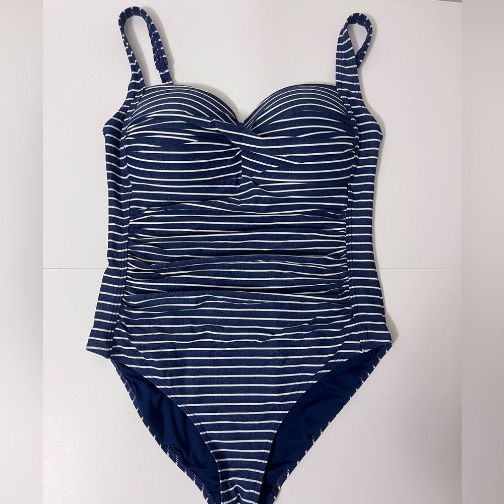Nip Tuck Swimsuit One-Piece Swimsuit Size 10 Navy White Striped Summer - Picture 2 of 4